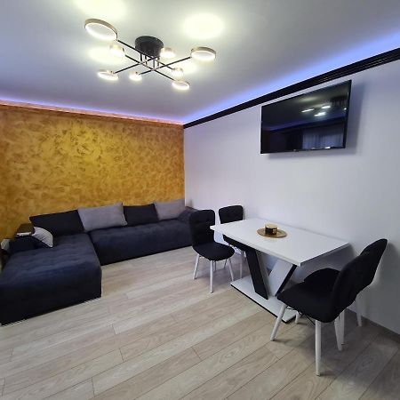 Apartament Diamonds House 2 Lupeni  Zewnętrze zdjęcie